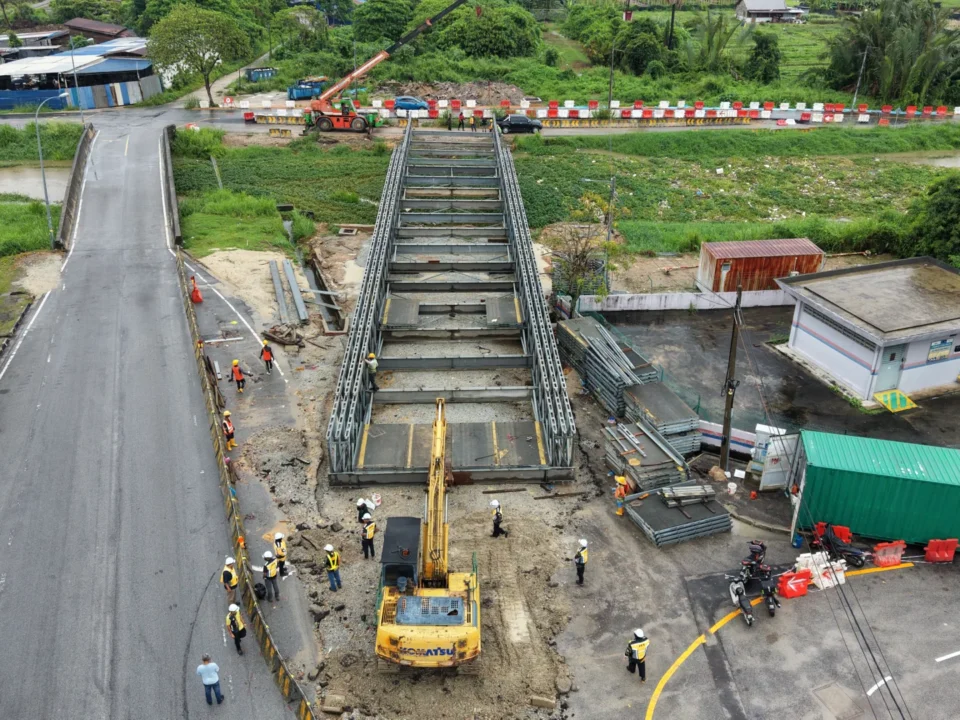 Overhead view of the temporary Bailey bridge framework beside the existing Carrefour bridge in Seberang Jaya, Penang.